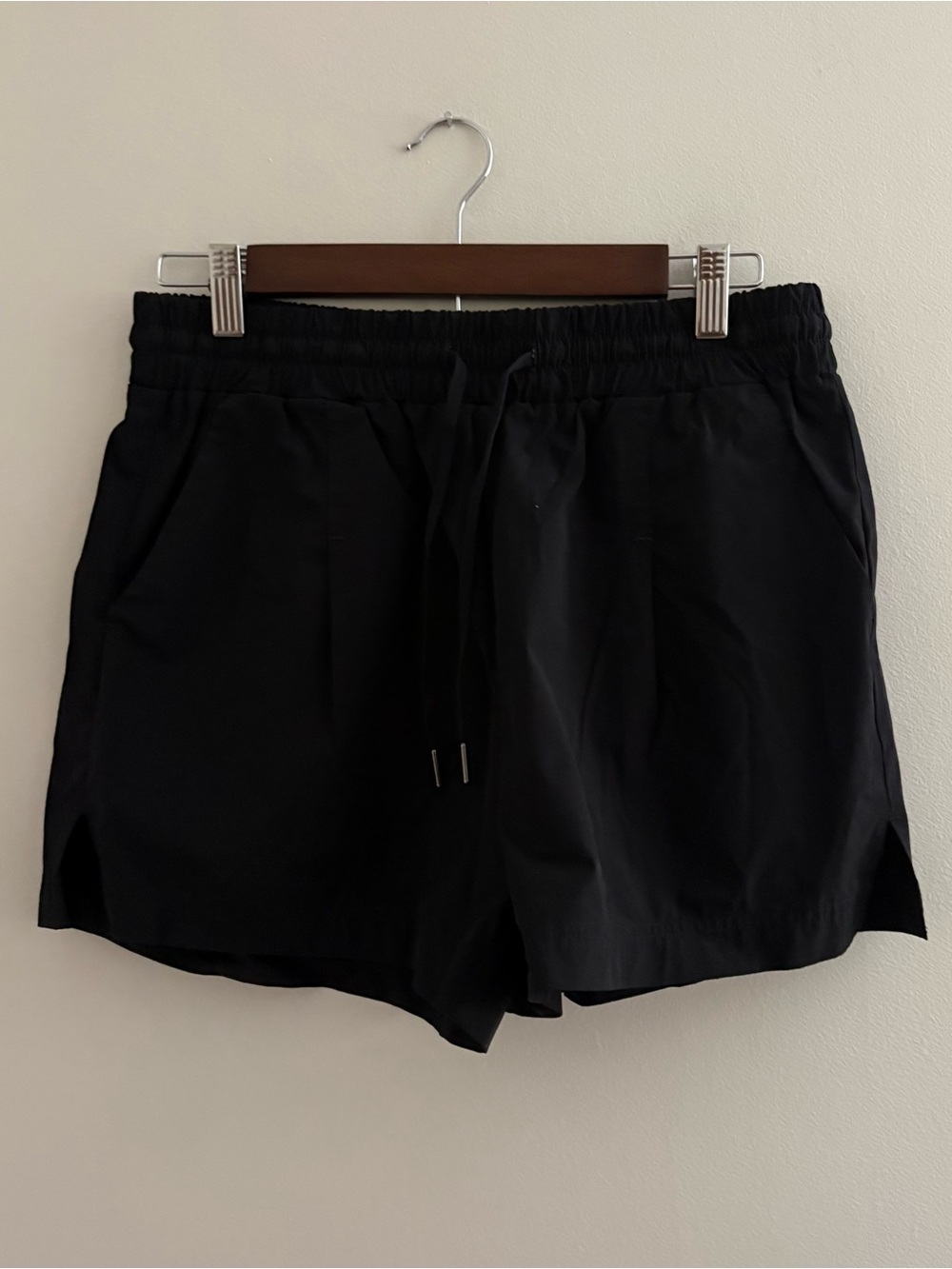 Women’s Large Black Athletic Shorts Basic Unbranded No Liner Sports N7